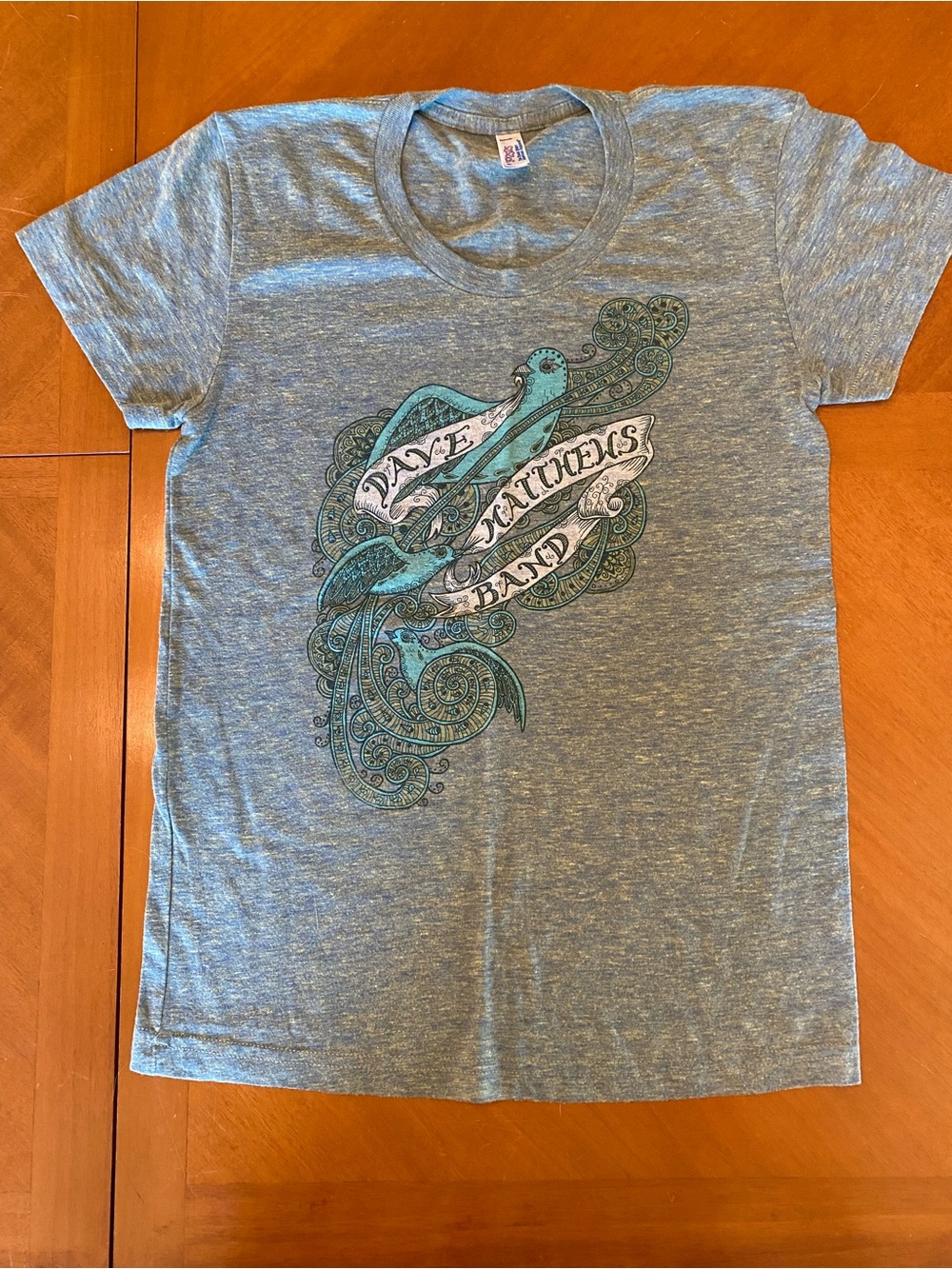 Dave Matthew’s Band DMB women’s baby tee t-shirt super soft dove decal XL teal